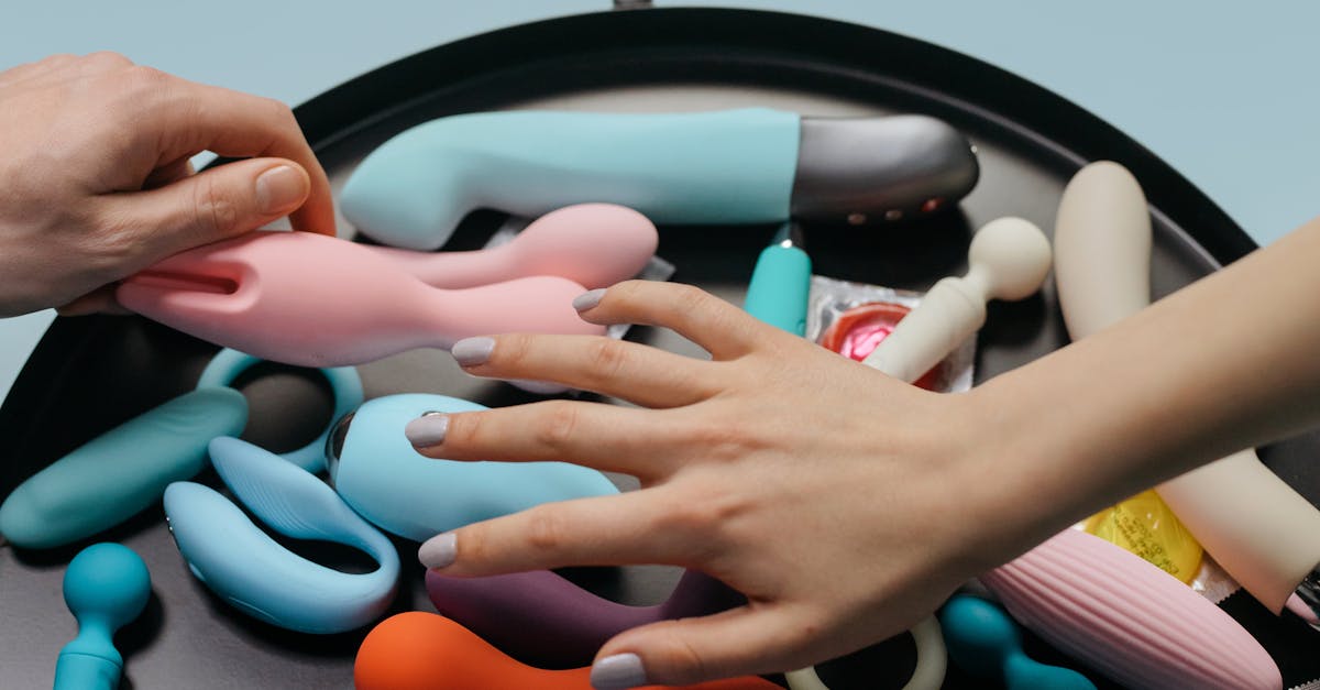 découvrez une vaste sélection de sex toys de qualité pour pimenter votre vie intime. que vous recherchiez des vibromasseurs, des plugs anal ou des accessoires divertissants, notre boutique en ligne propose des produits pour tous les goûts et toutes les envies. explorez en toute discretion et améliorez vos moments de plaisir.